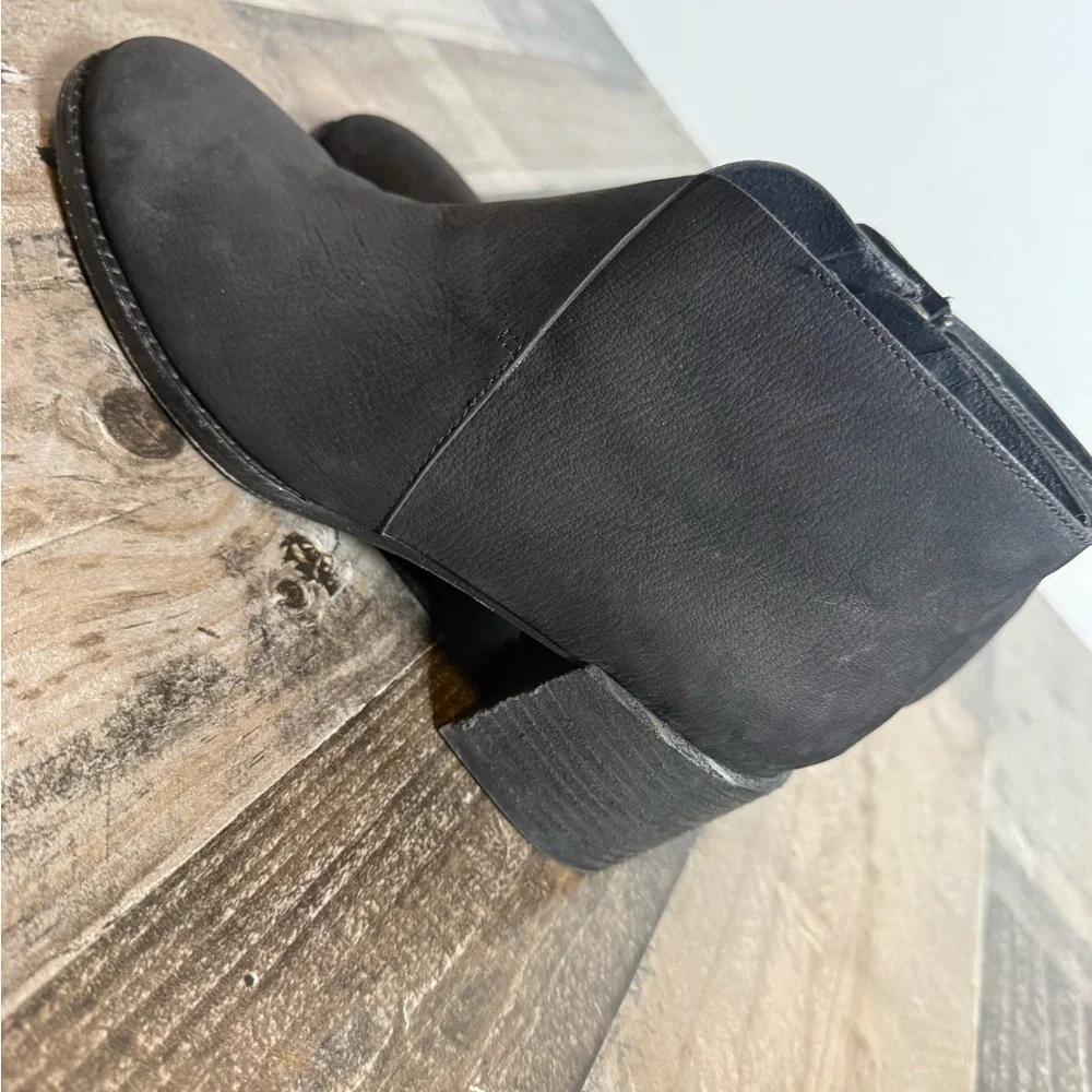 Eileen Fisher Black Leather Ankle Boots‎ Minimalist Capsule Wardrobe Luxury 8.5